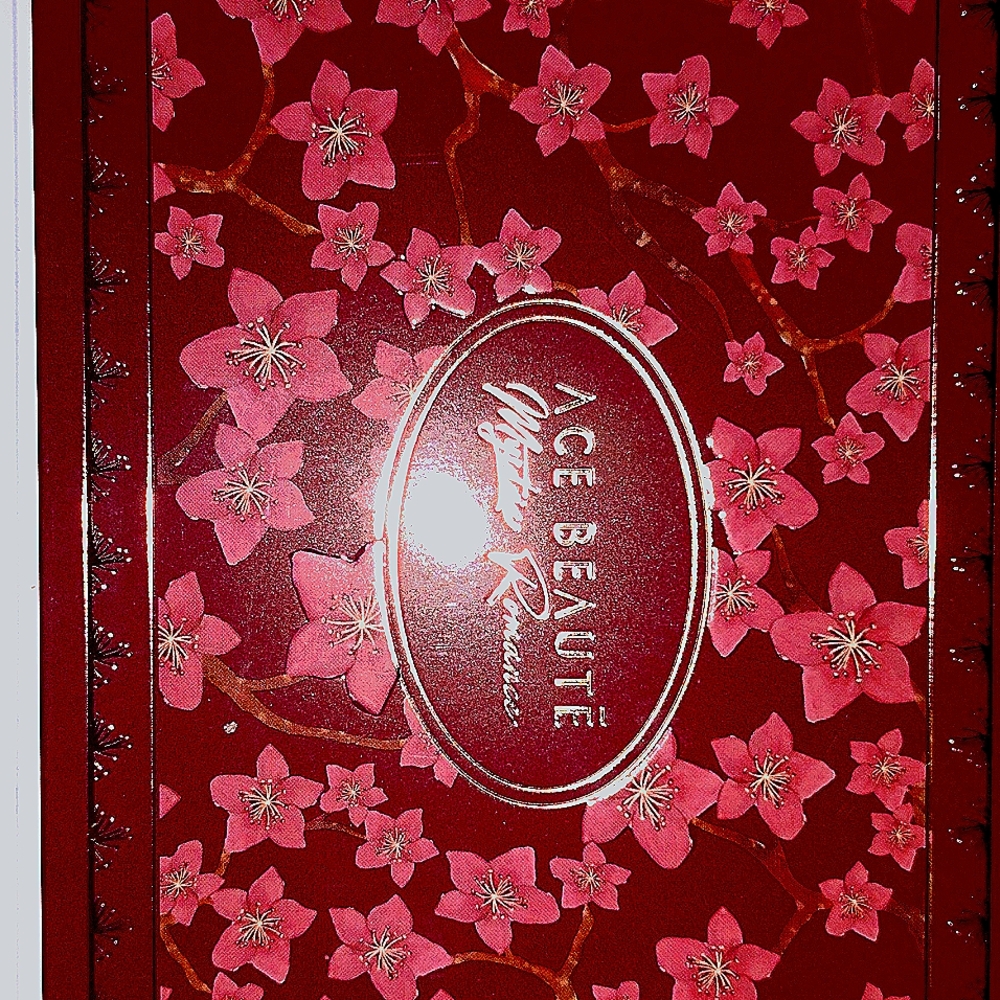 15 color ACE BEAUTĒ MYSTICAL ROMANCE PALETTE